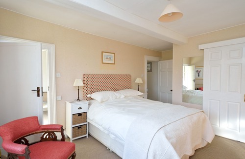 Mere Hotel | Castleton House B&B