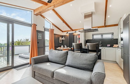 Newton Grange Ski Chalet | Castleton Premier Lodge