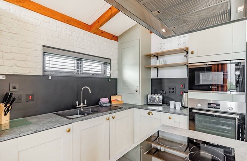 Newton Grange Ski Chalet | Castleton Premier Lodge