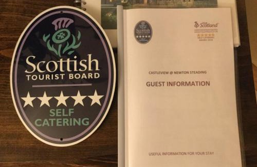 Kirriemuir House | Castleview @ Newton Steading Farm