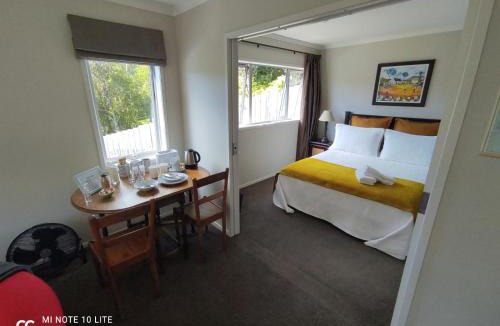 Castor Bay House | Castor Bay Homestay