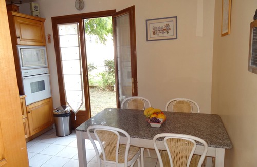 Montesquieu-des-Alberes Villa | Catalan villa with garden between sea and mountains, near Collioure, Spain