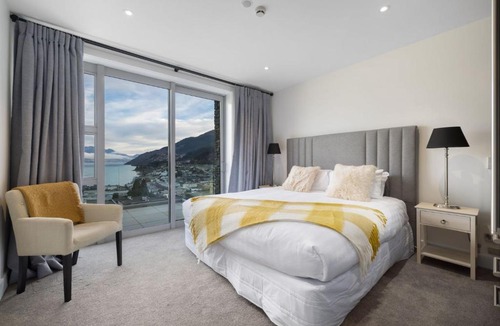 Queenstown City Centre Apartment | Catalina Apartment 5