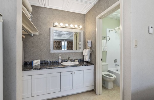 Sault Ste. Marie Hotel | Catalina Motel