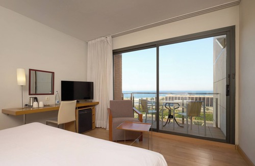 Diagonal Mar i el Front Maritim del Poblenou Hotel | Catalonia Barcelona Beach