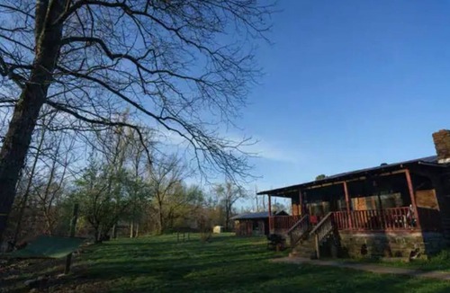 Alix House | Catalpa Cabin Rental