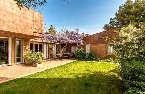 Vespella de Gaia Villa | Catalunya Casas Rural charm on an olive farm in Costa Dorada!