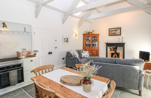 Milford Haven Cottage | Catamouse