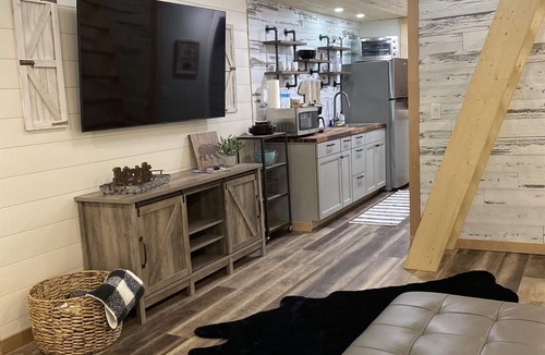 Funny River Apartment | Catch'em AK - Bears Den