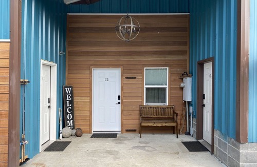 Funny River Apartment | Catch'em AK - Bears Den