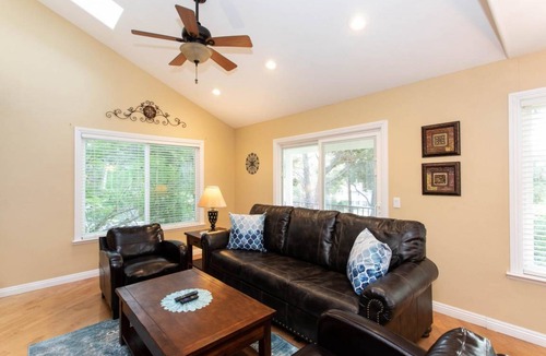 Fallbrook House | Catch Me a Cab-Active Winery House