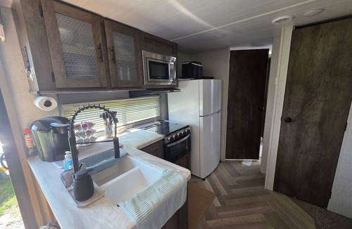 North Topsail Beach Apartment | Catchin` Rays Camper NTB