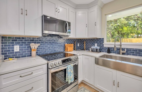 Saint Simons Heights House | Cater Cove - private pool, 1 mile to beach, quiet!