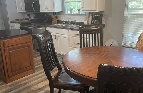 Kingston House | Catfish Bay Retreat at Lake Texoma
