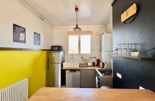 Saint-Leu Apartment | Cathédrale et Beffroi à 180 Netflix - Parking