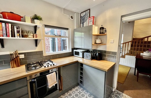 Lincoln House | Cathedral Quarter - sleeps 8