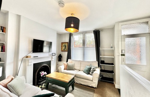 Lincoln House | Cathedral Quarter - sleeps 8