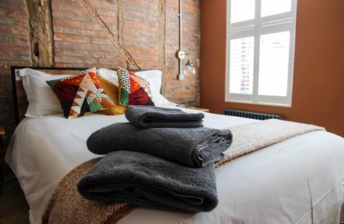 Spetchley Apartment | Cathedral Superior Apartment