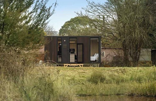 Buxton House | Cathedral Views by Tiny Away