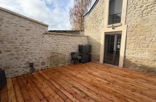 Presles-et-Thierny Apartment | Catherine Maisonnette