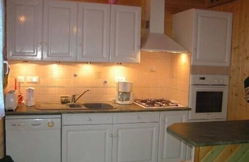Laveissiere Ski Chalet | Cathy Chalet very comfortable