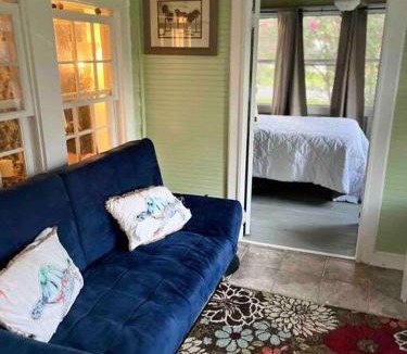 La Porte House | Cathy's Cottage By The Bay
