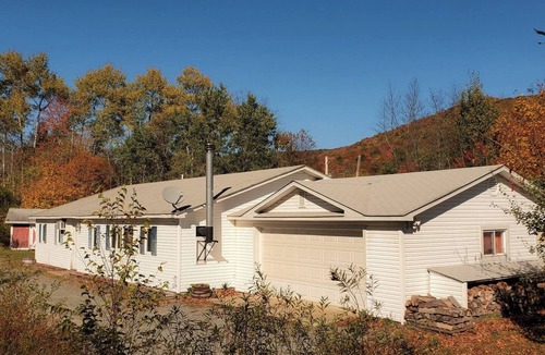 Hamden House | Catskill Creekside Retreat