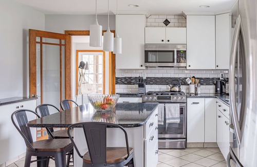 Kerhonkson Cottage | Catskills Country Cottage