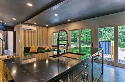 Smallwood House | Catskills: Eikonic Box