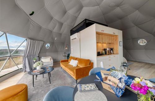 Franklin House | Catskills Glamping at 'The Deer Dome' in Franklin