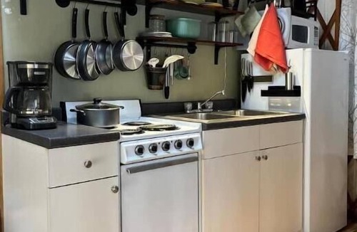 Meredith House | Catskills Luxury Yurt - Awesome Glamping experience near Oneonta & Cooperstown