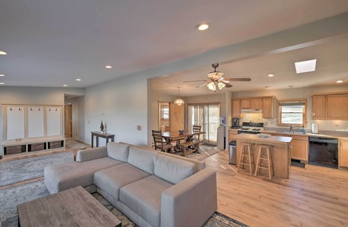 Cornwallville House | Catskills Mtn Retreat w/Panoramic View & Fire Pit