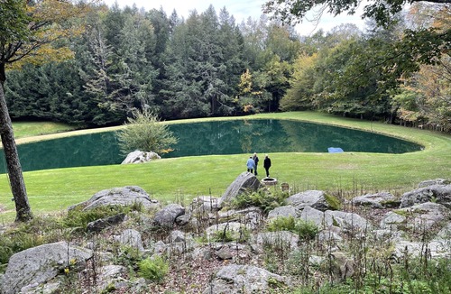 Liberty Villa | Catskills Pond Getaway