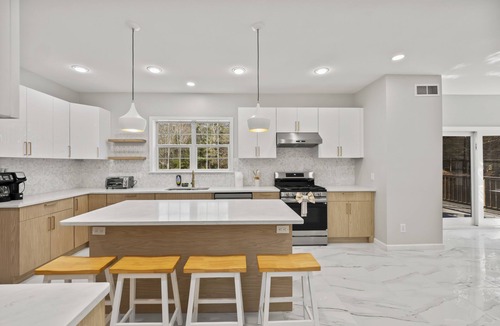 Monticello Villa | Catskills Retreat W/Hot Tub & Gym