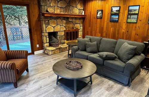 Rock Hill House | Catskills Ski House - Great for Groups