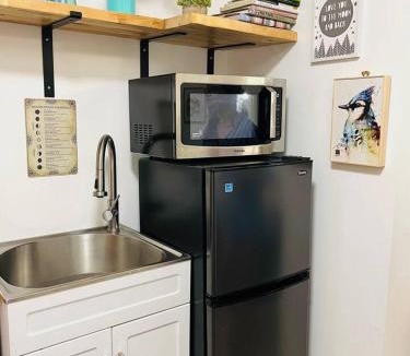 Highmount Apartment | Catskills The Bohemian Dream