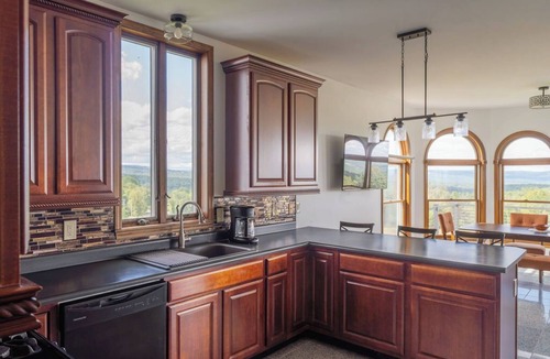 Cornwallville House | Catskills Views & Hot Tub | Hilltop Horizons