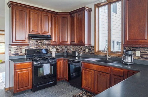 Cornwallville House | Catskills Views & Hot Tub | Hilltop Horizons
