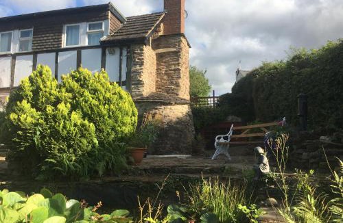 Pencombe House | Causeway Cottage