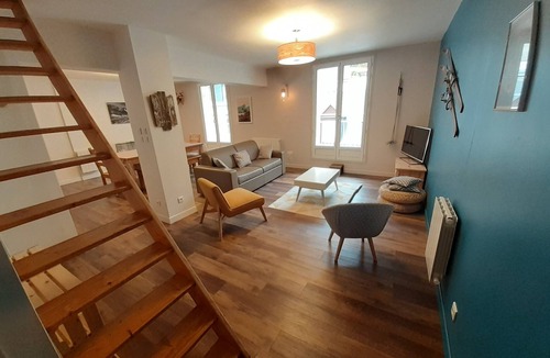 Cauterets Apartment | Cauterets Center 7 pers. Large Mountain View Stay