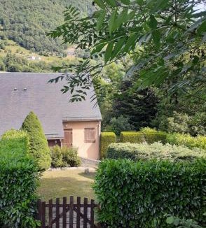 Cauterets Ski Chalet | Cauterets