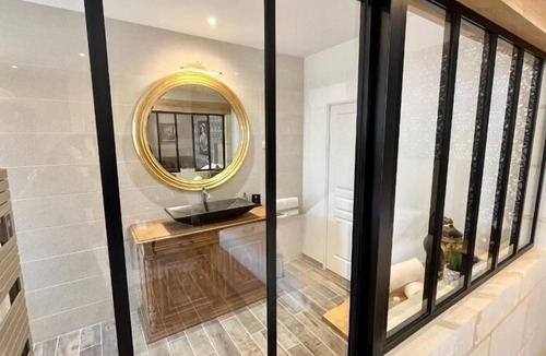 Restigne Hotel | Cave Auger La Maison d'Hotes