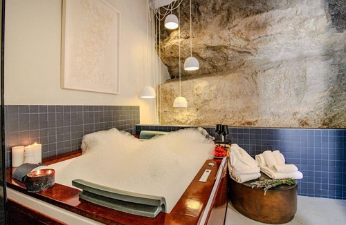 Jorquera Hotel | Cave Suite COVA (Cave Hotel Lomas de Ruvira)