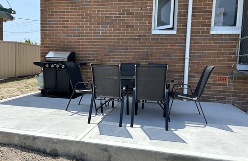 Caves Beach House | Caves Beach Holiday House