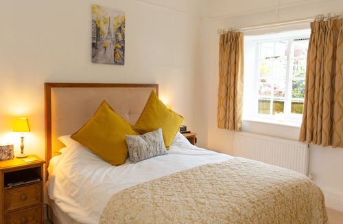 Pickering Bed & Breakfast | Cawthorne House
