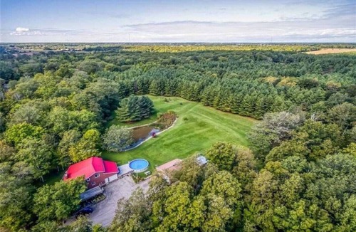 Cayuga Cottage | Cayuga Forest Retreat | Pool, Fire Pit, Sleeps 25+
