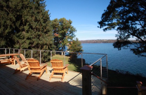 Ithaca House | Cayuga Lake /Family/ Alumni Reunions, Cornell Graduation in Ithaca, NY
