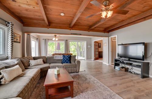 Seneca Falls House | Cayuga Lake Retreat in Seneca Falls w/Dock!