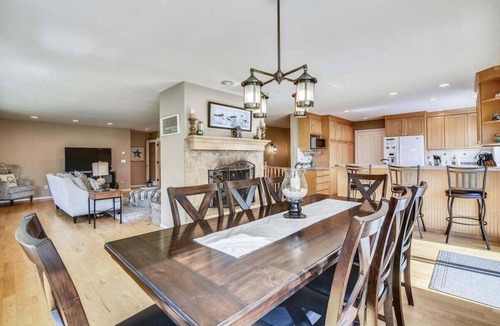 Tolovana Park House | CB Sands - Short walk to the Beach!