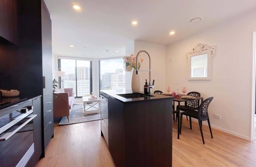 Newton Apartment | CBD Parkside Penthouse 2Beds & 2Baths vs Pool Gym